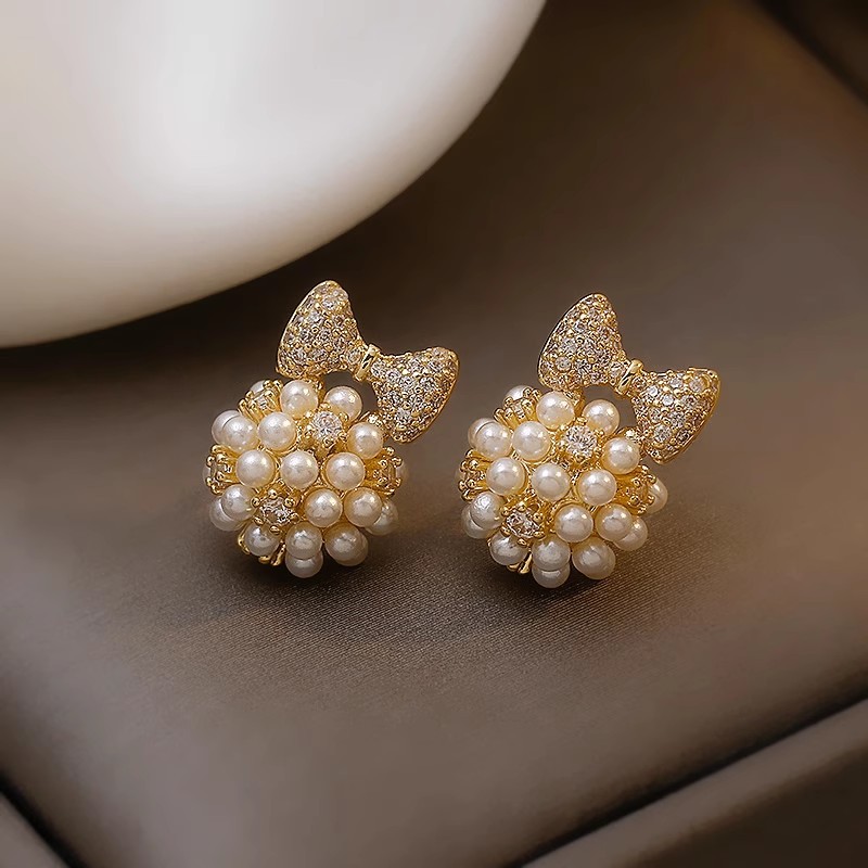 Retro pearl bow earrings, elegant female Internet celebrity Korean stud earrings 925 silver needle, 2025 new trendy earrings Specification drawing
