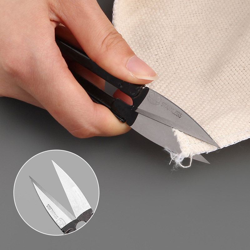 Factory direct sales of black-handled high-carbon steel U-shaped shears, household cross-stitch thread end shears, spring yarn shears, small shears Specification drawing