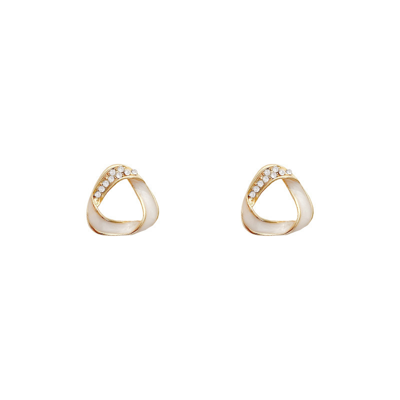 S925 Silver needle French design geometric earrings, women's diamond-encrusted super shiny stud earrings, the same style as the Internet celebrity Item Picture