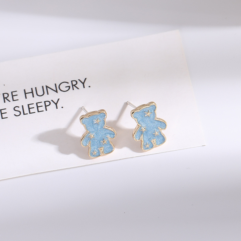 S925 Silver needle Japanese and Korean simple and elegant cartoon bear stud earrings, a new cute and trendy women's earring accessory full figure