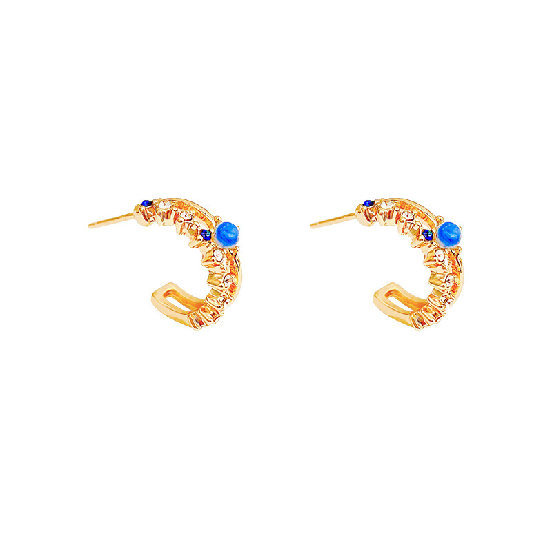 Korean niche, exquisite and small blue cat's eye stone forest-style stud earrings with a high-end and elegant look, retro stud style Item Picture