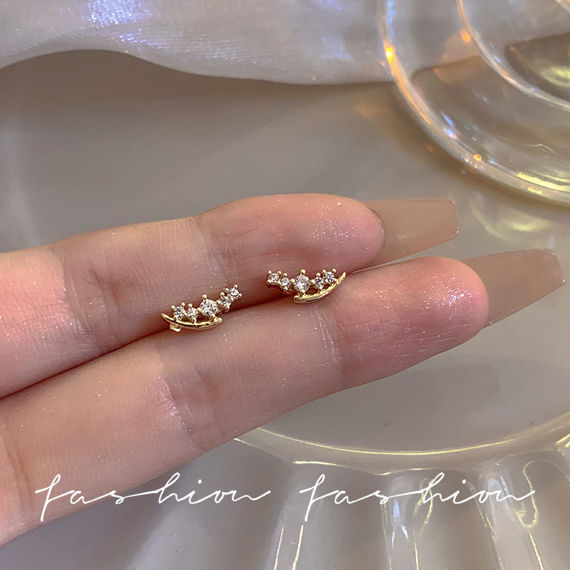 925 Silver Needle Zircon wheat Ear Stud, a unique design with a special and elegant high-end feel, is a delicate small earring for women Application Scenario