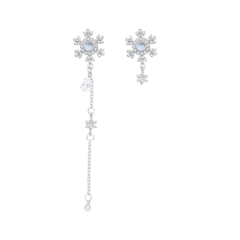Asymmetrical snowflake Zircon tassel earrings, a new bestseller in 2025, with a light luxury and high-end feel, are rare and exquisite earrings Item Picture