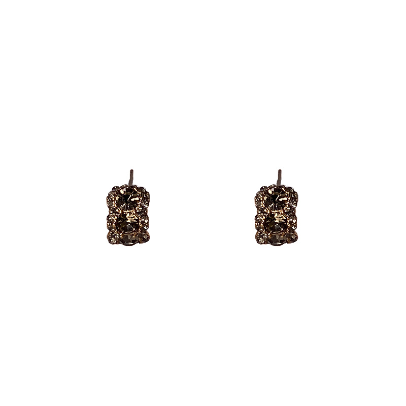 Black zircon stud earrings for women, light luxury, exquisite and high-end, retro and simple style earrings, 2025 new C-shaped earrings Item Picture