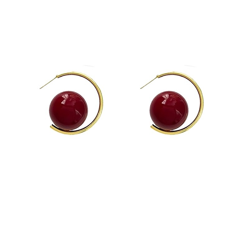 Early spring red exaggerated large pearl stud earrings for women, a niche design with a high-end feel, a unique and fashionable New Year's ear accessory Item Picture