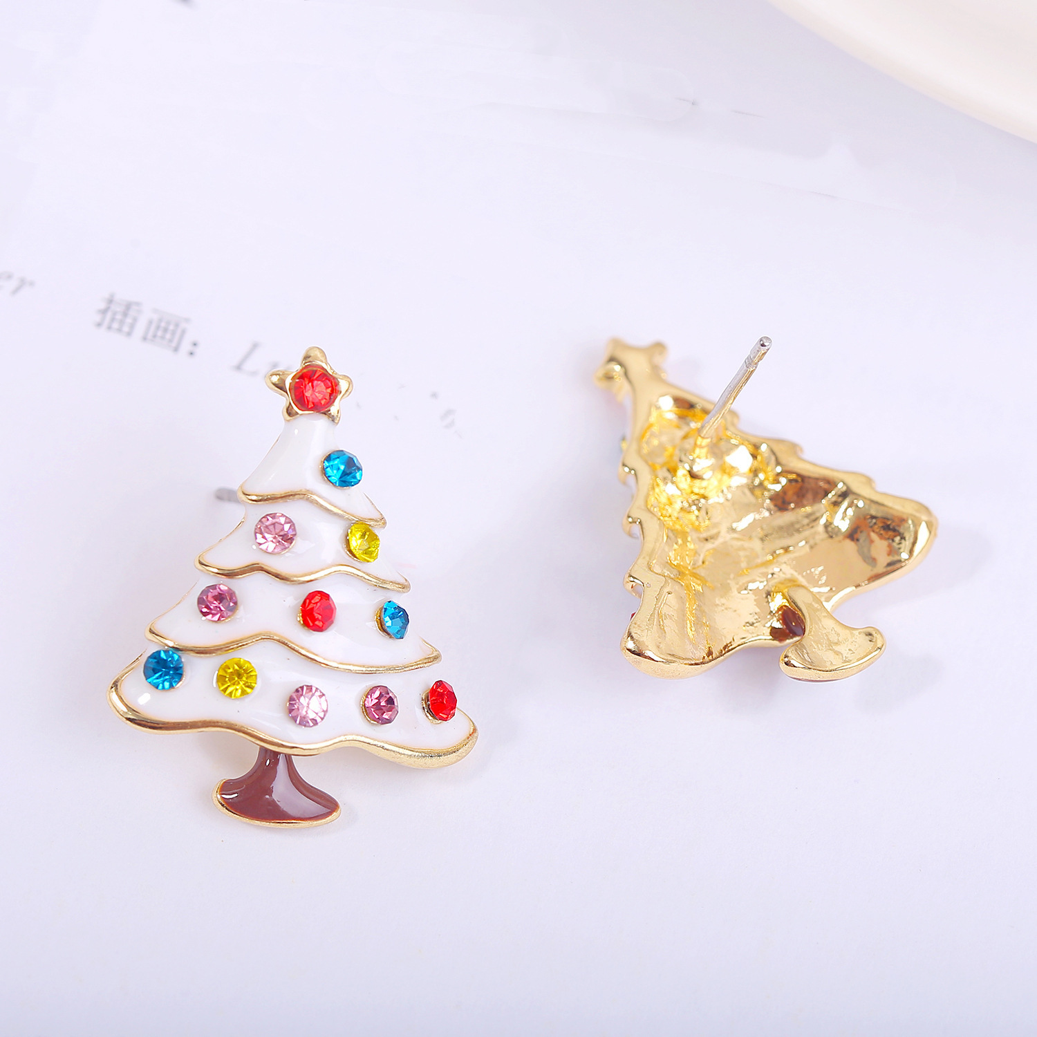 Cross-border jewelry, diamond-encrusted jewelry, Christmas stud earrings, women's earrings, multi-color fashionable European and American stud earrings Item Picture