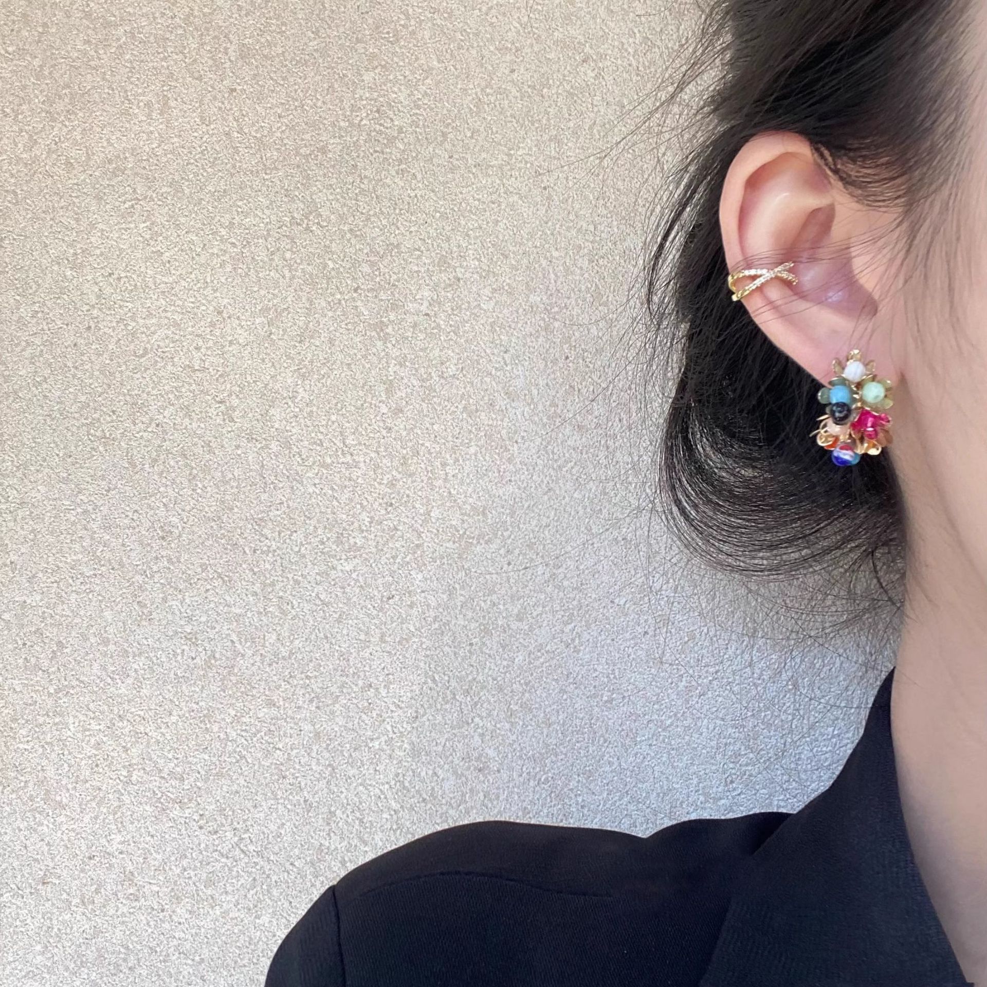 Dopamine-colored vintage vintage heavy industry earrings, women's light luxury high-end stud earrings, unique and elegant earrings Specification drawing