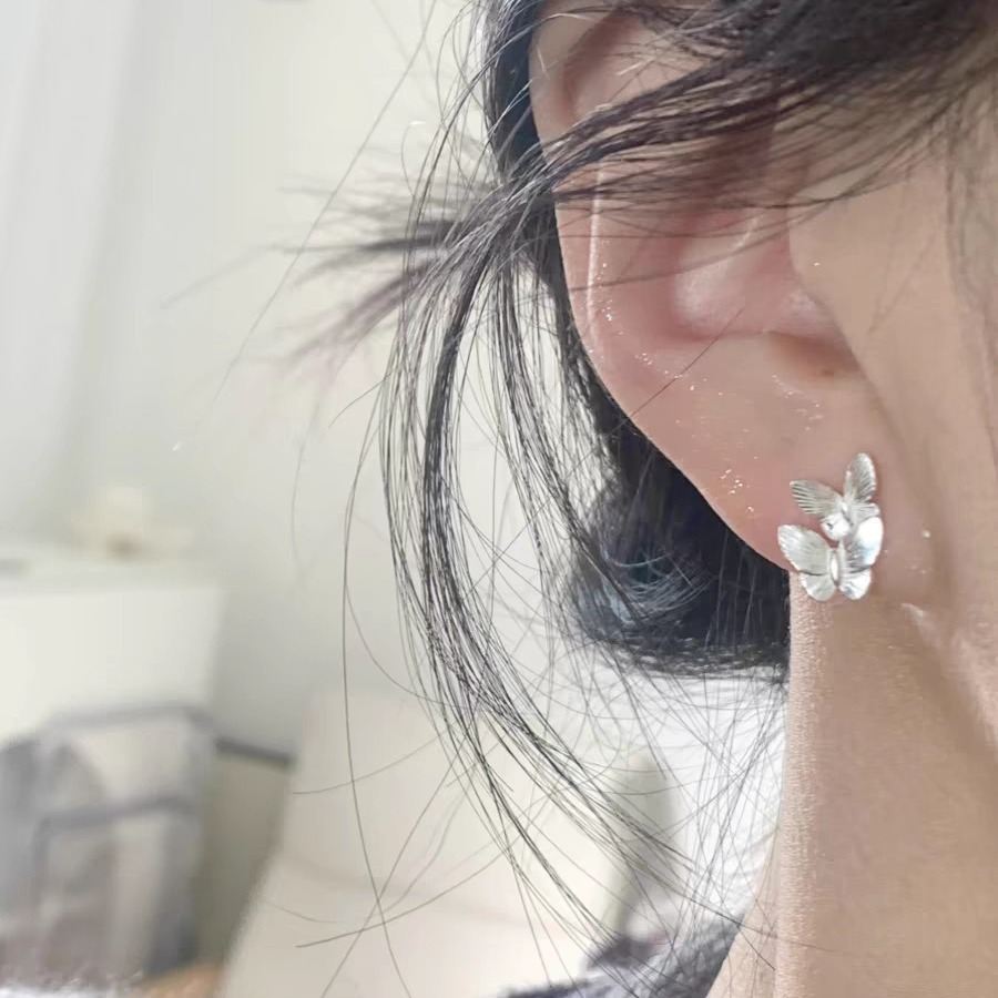 925 Silver Needle Double butterfly Stud earrings for women, niche, light luxury and sweet earrings, unique, fashionable, elegant and versatile, trendy earrings Application Scenario