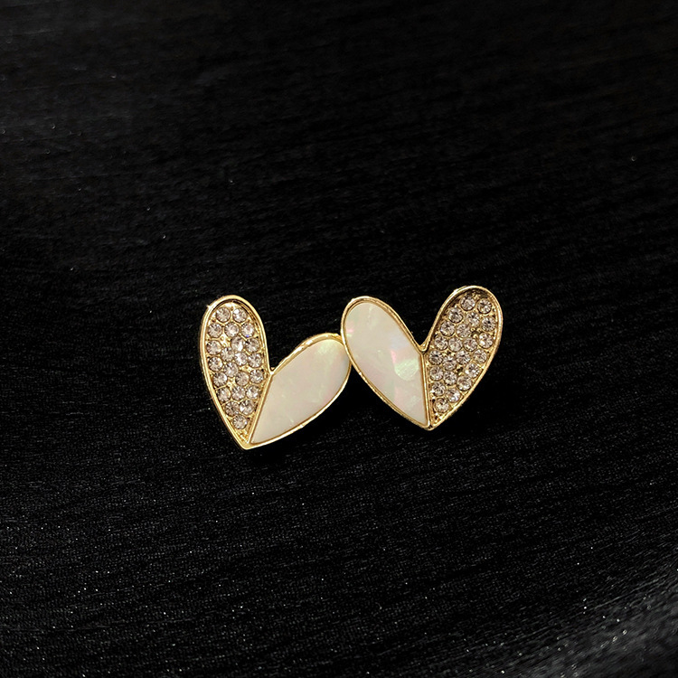S925 Silver Needle, heart-shaped diamond-encrusted, unique heart, delicate and small stud earrings for women from Dongdaemun, South Korea details Picture