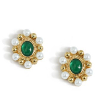 French retro court green cat's eye stone earrings 925 silver needle wholesale, elegant Hong Kong-style circle pearl stud earrings full figure