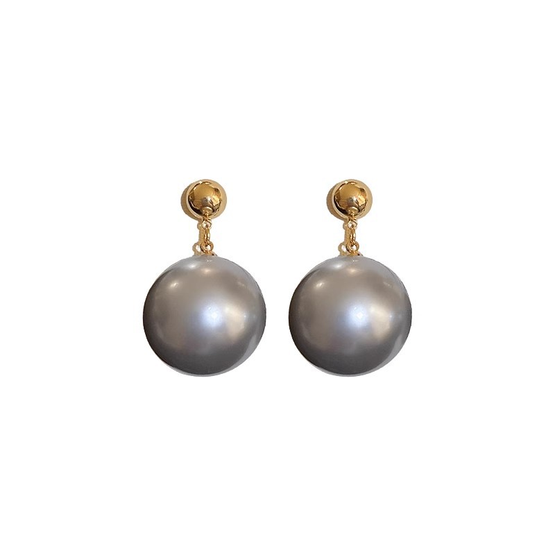 Light luxury and elegant large pearl earrings, women's autumn and winter high-end and versatile stud earrings, niche design, unique and exaggerated earrings Item Picture