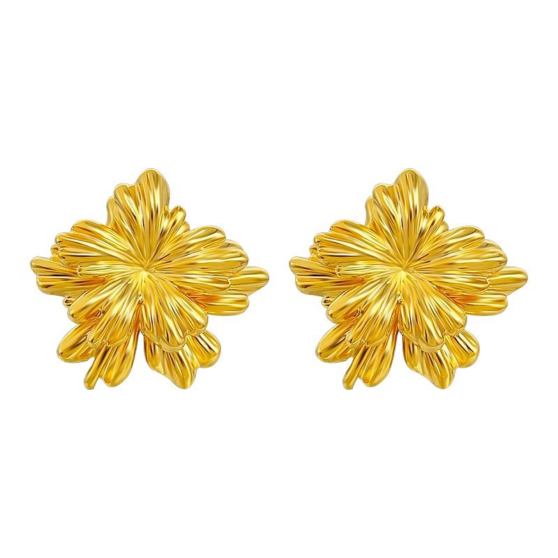 Autumn and winter retro and high-end floral stud earrings for women, light luxury and fashionable style, niche design, two pairs of earrings on the front and back Item Picture