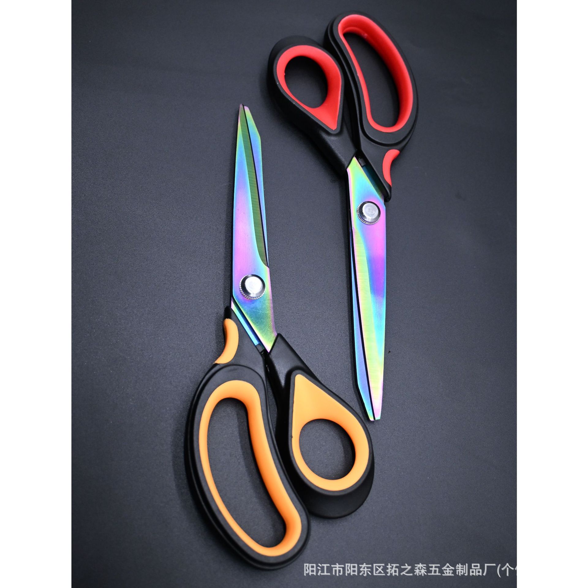 Yangjiang scissors, stainless steel tailor scissors, thickened scissors, handcrafted kitchen special Application Scenario