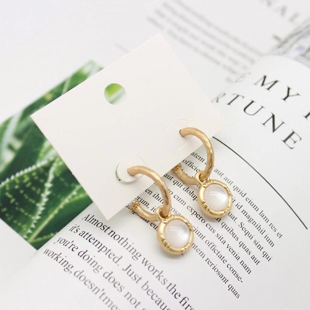 S925 Silver needle geometric C-shaped pearl stud earrings for women, European and American matte gold ear ring earrings, cat's eye stone earrings and pendants Specification drawing