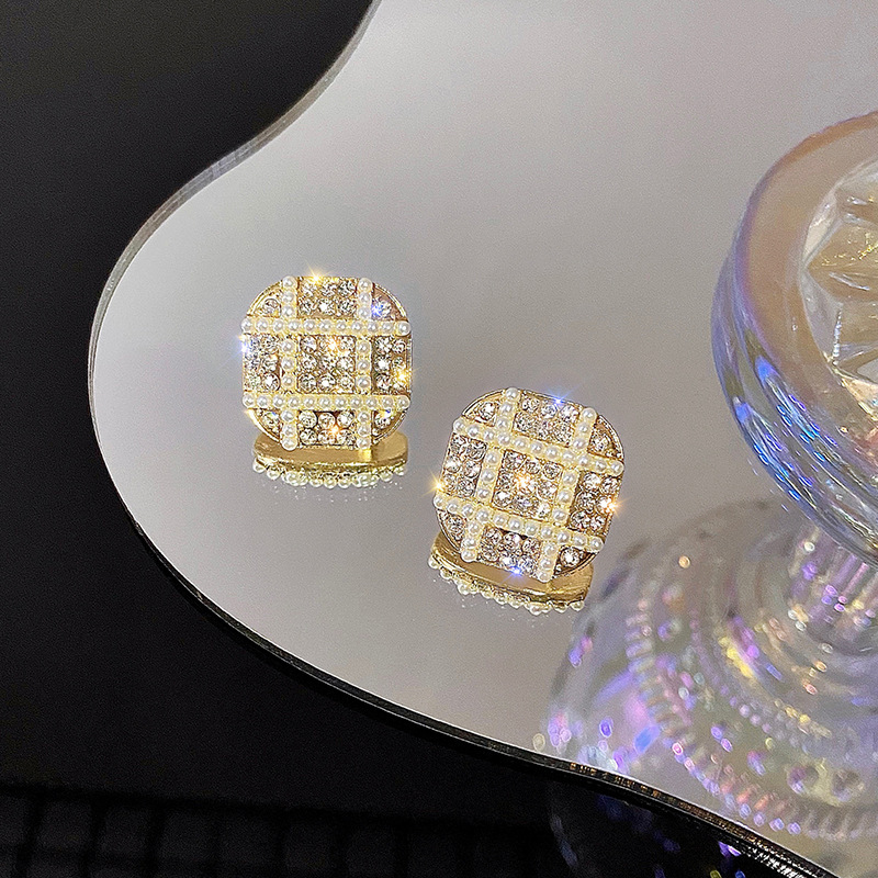 S925 Silver Needle Korean geometric Full diamond pearl earrings and Stud earrings, new trendy, simple, fashionable and light luxury stud earrings and earrings details Picture