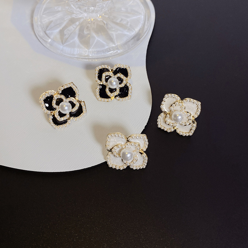 S925 Silver Needle new Camellia Fairy Flower stud earrings, Dongdaemun Clothing from South Korea, trendy earrings details Picture