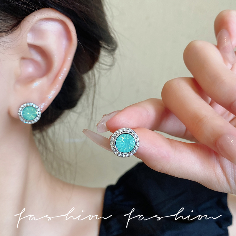 925 silver needle emerald full diamond round stud earrings, retro, simple and elegant earrings, light luxury style Yiwu accessories details Picture