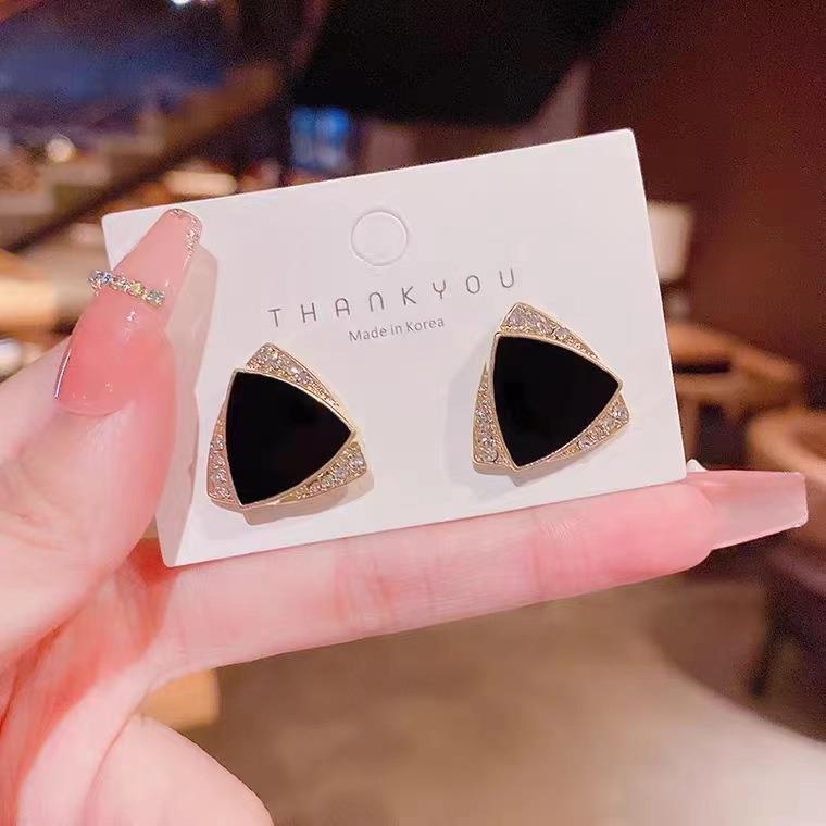 S925 Silver Needle Light Luxury geometric rhinestone triangular earrings, women's design sense, the same style of ear stud earrings and accessories as Internet celebrities details Picture