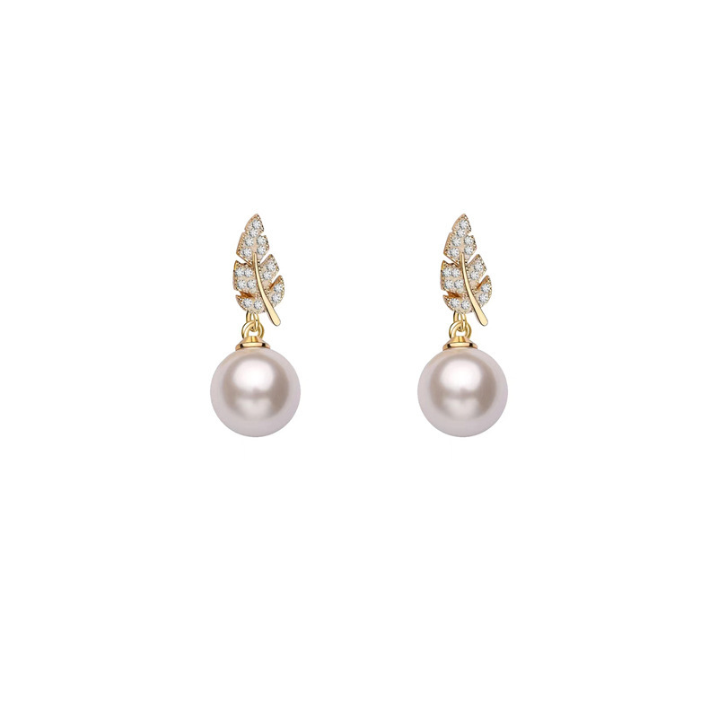 S925 Silver needle pearl Stud earrings, fashionable diamond-encrusted leaf earrings, Korean niche and delicate style earrings Item Picture