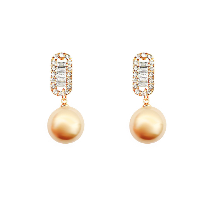 S925 Silver Needle French retro pearl diamond-encrusted versatile earrings, women's fashionable and elegant oval stud earrings, simple women's earrings Item Picture