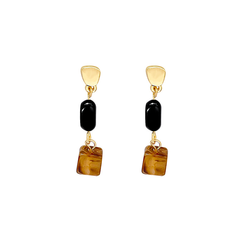 Imitation natural stone coffee-colored square earrings, autumn and winter retro light luxury high-end earrings, new Chinese style unique stud earrings Item Picture