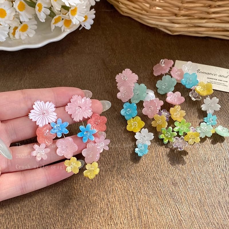 Dopamine flower stud earrings for women, unique, beautiful and sweet contrasting color earrings, light luxury color exaggerated forest-themed tassel earrings details Picture