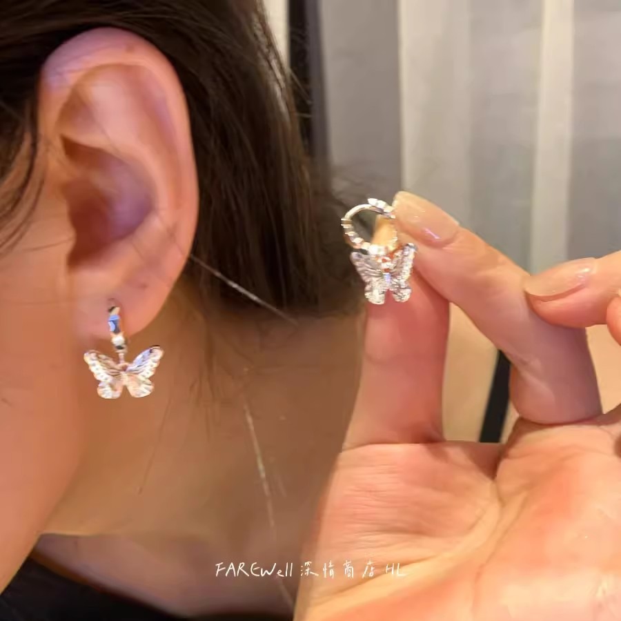 Butterfly retro new Chinese-style commuter earrings, a female Internet celebrity's unique ear ring, simple and fashionable, cool and refreshing earrings Specification drawing