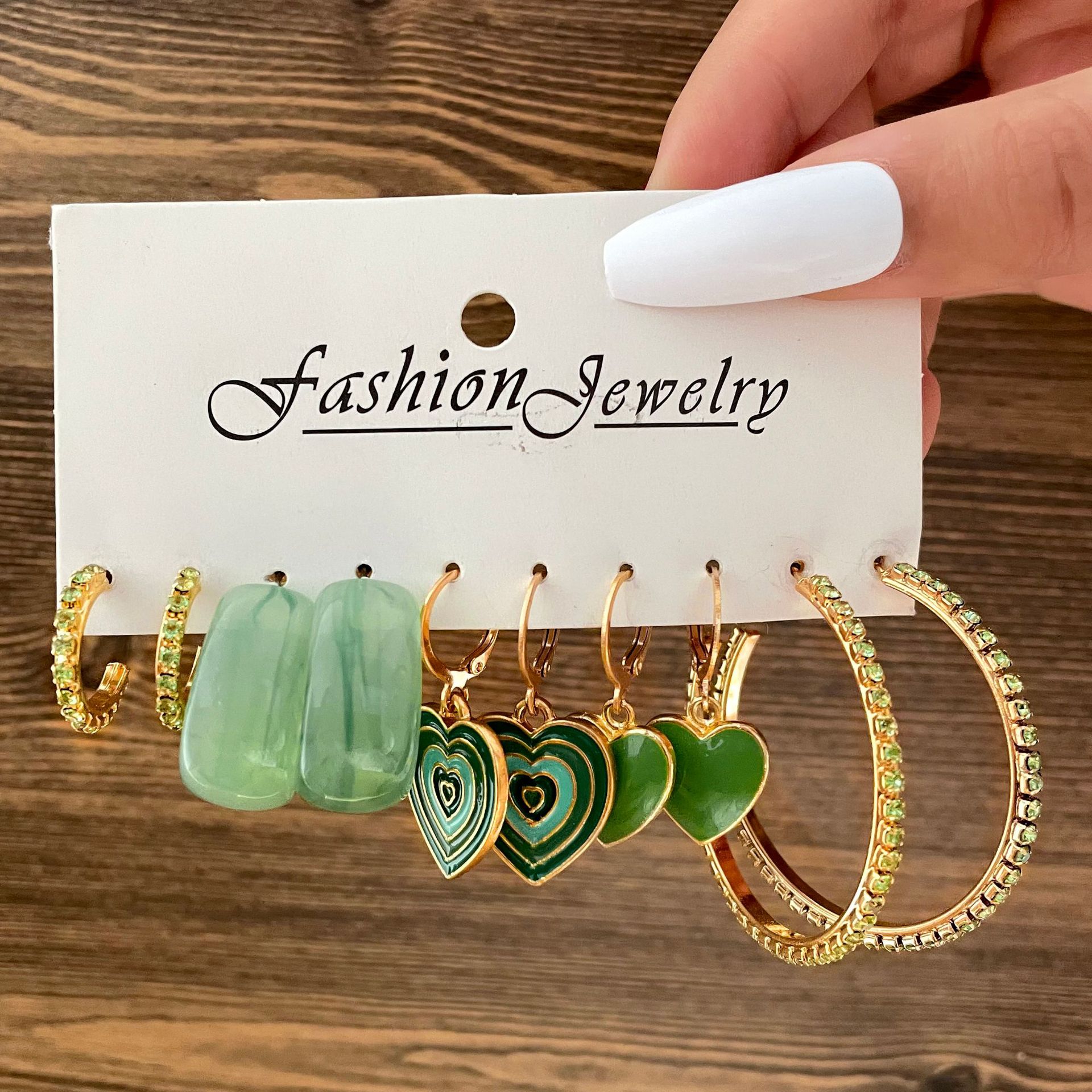 Creative green oil-dripping heart-shaped pendant earring set of 5 pieces, acetic acid ear ring with water diamond C-shaped earrings wholesale full figure