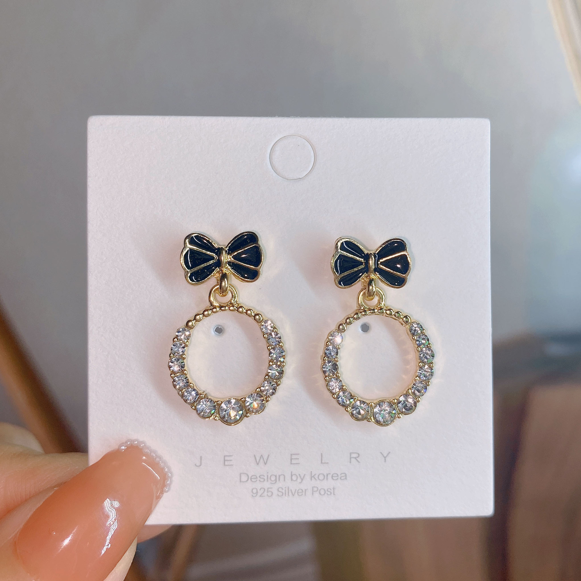 S925 Silver needle new trendy bow diamond-encrusted circle earrings for women, Korean, fresh and fashionable, versatile, elegant and simple Specification drawing