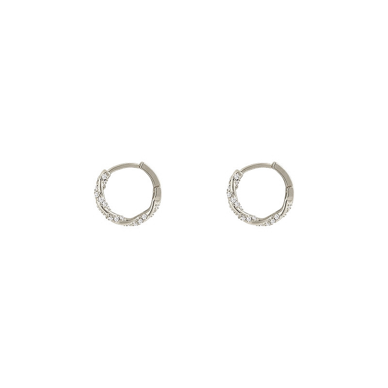 The sparkling zircon ring earrings exude a unique, luxurious and sophisticated feminine charm. They feature a niche design and are fashionable and versatile earrings Item Picture