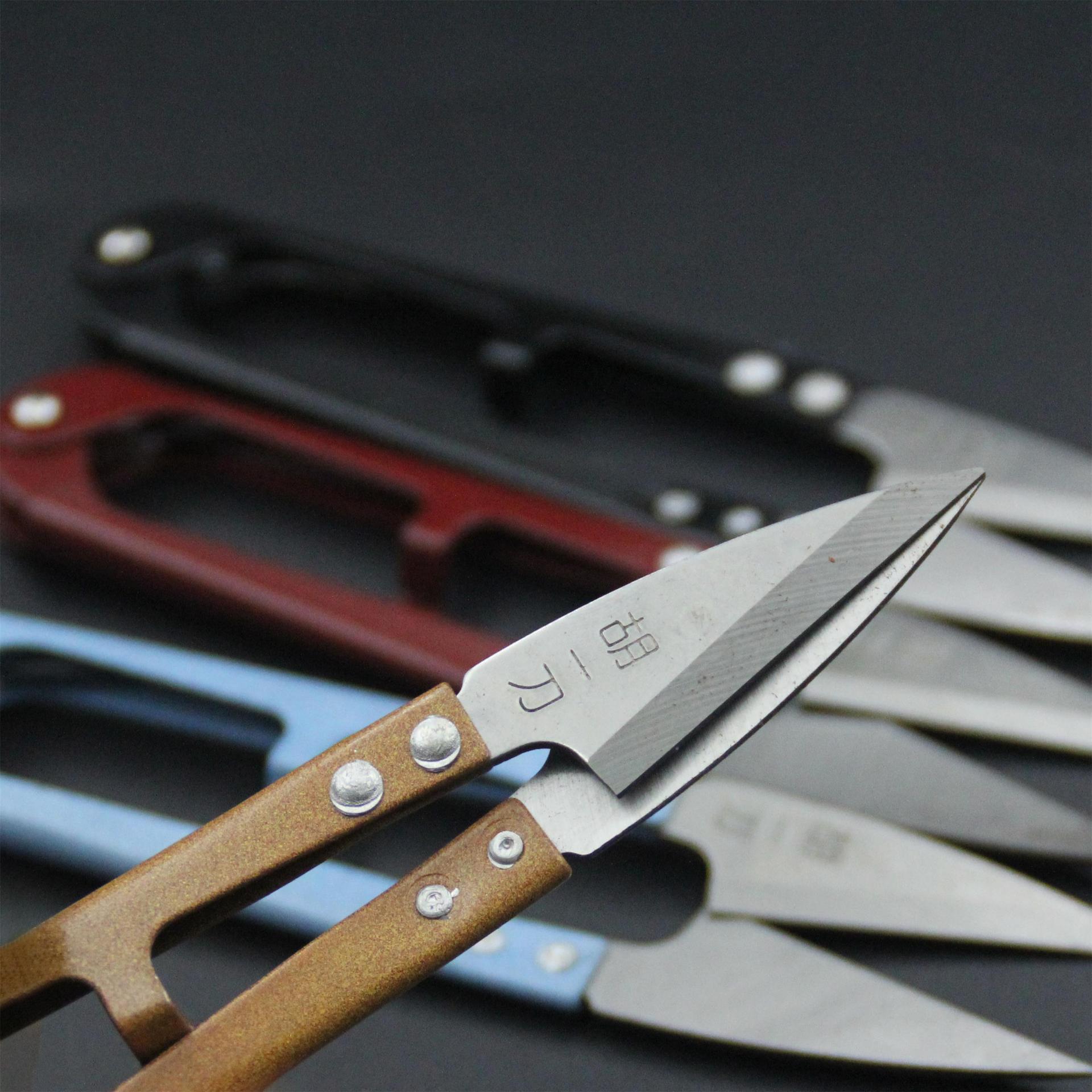 Factory direct sales of U-shaped yarn shears, thread end shears, spring yarn shears, 12 pieces each, wholesale cross-stitch shears, one cut large details Picture