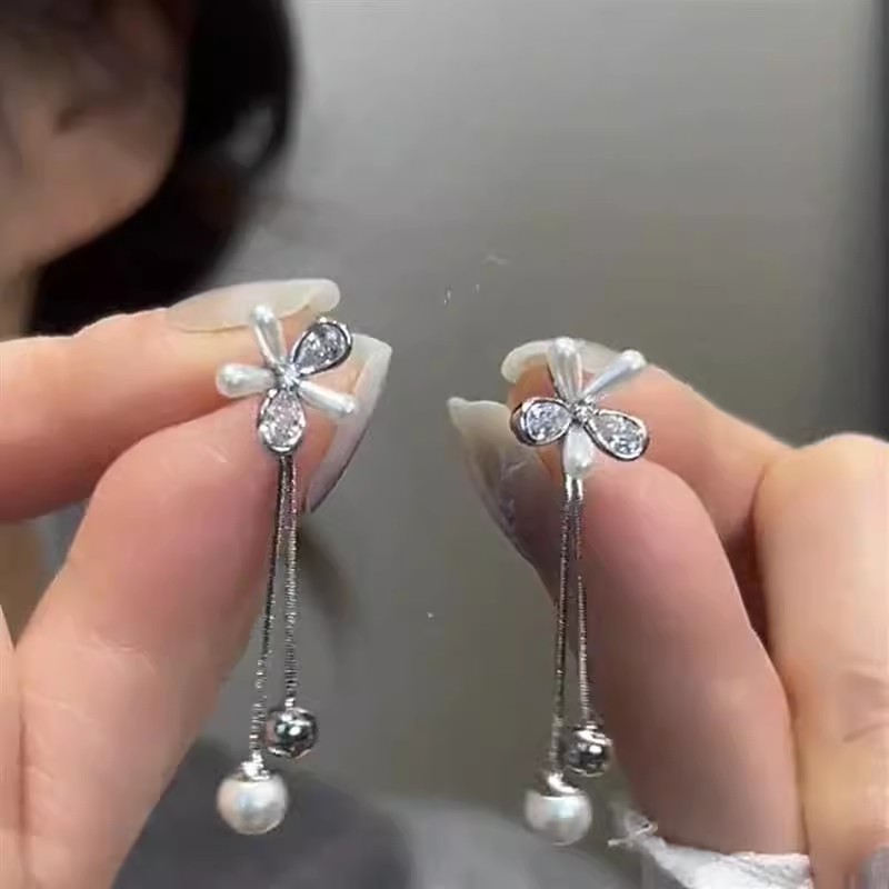 French fashion zircon flower stud earrings for women, long pearl tassel earrings, simple and elegant, versatile and high-end Application Scenario