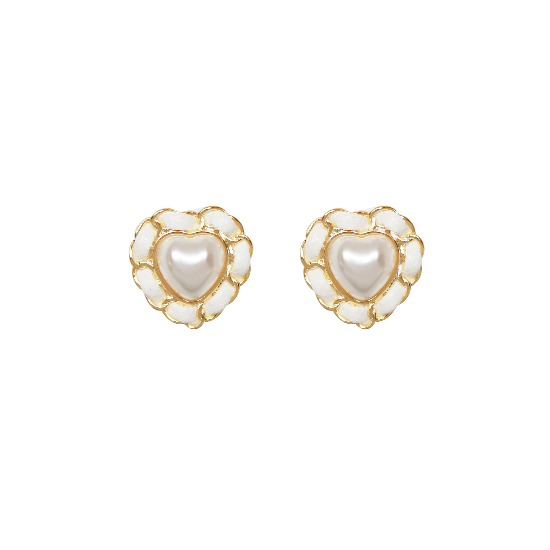 French Champs-style heart-shaped stud earrings for women, new 2025 bestseller unique earrings, high-end pearl earrings for women wholesale Item Picture