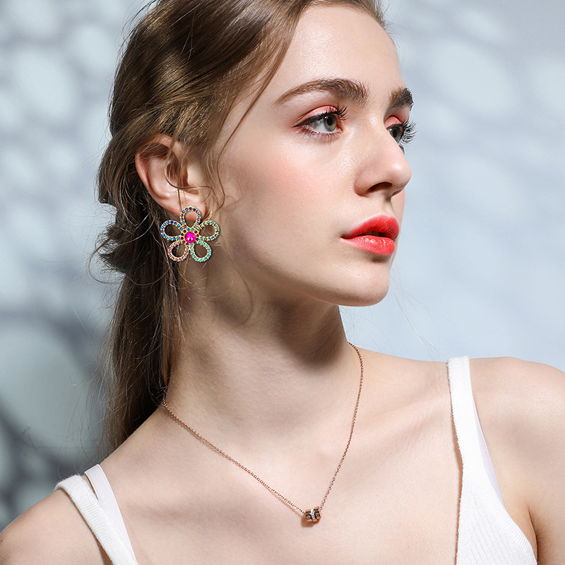 S925 Silver needle cross-border small accessories from Europe and America, seven-color ins diamond-encrusted sunflower stud earrings, versatile and elegant Korean women's ears Specification drawing