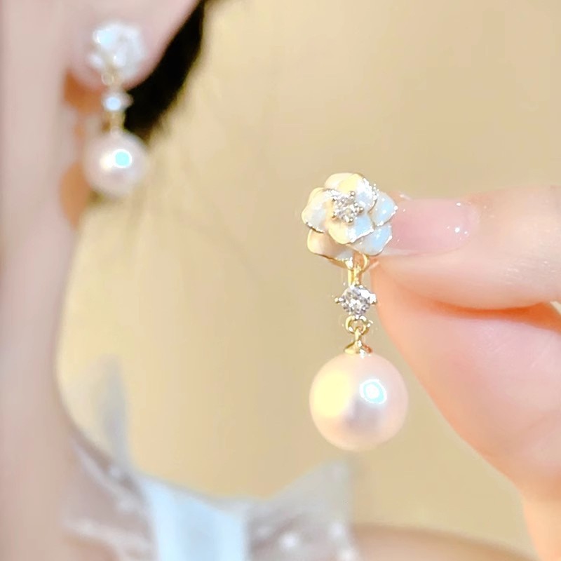 Camellia gentle fragrance pearl new earrings spring and summer light luxury tassel high-end style bestseller French earrings for women Specification drawing
