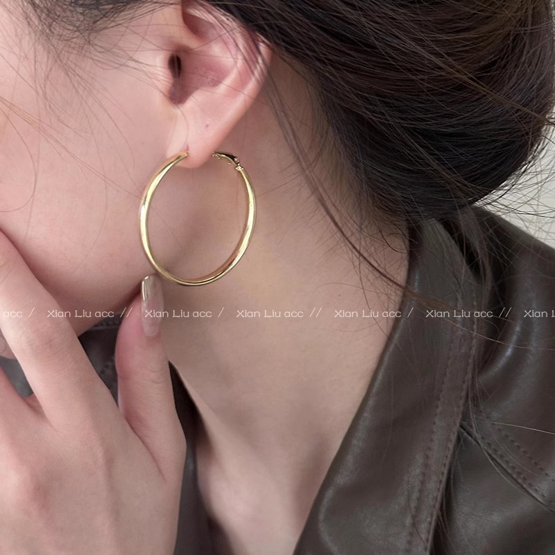 Plain ring earrings, a new bestseller in 2025, exude a sense of high-end sophistication. Exaggerated large ear rings exude a light luxury and unique ring earrings for women Specification drawing