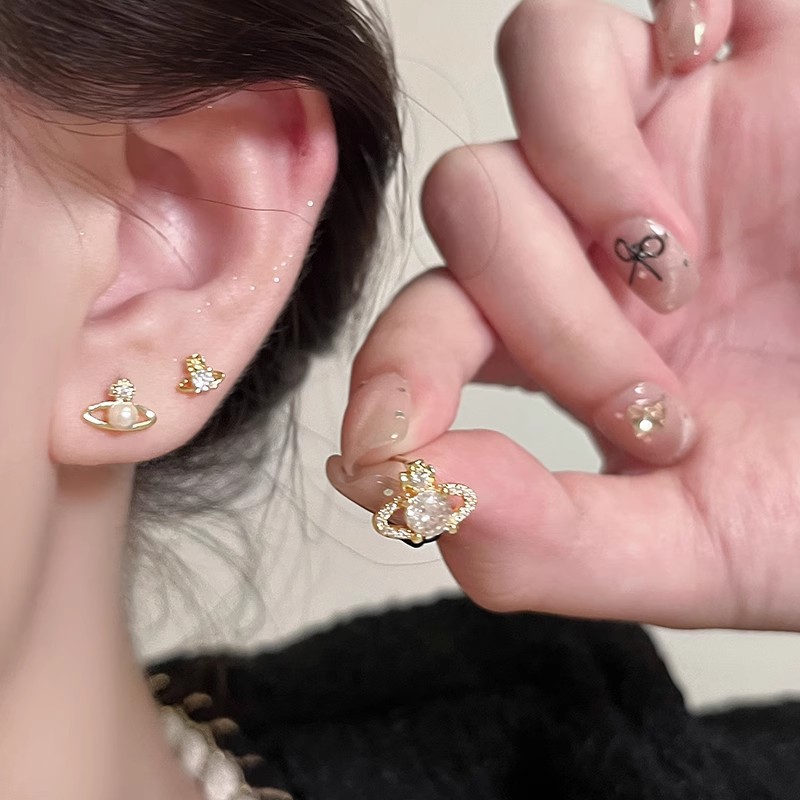Planet Ear Stud Six-piece Set for women, no need to remove ear bone stud for sleeping, high-end and light luxury earrings, small double ear hole earrings Specification drawing