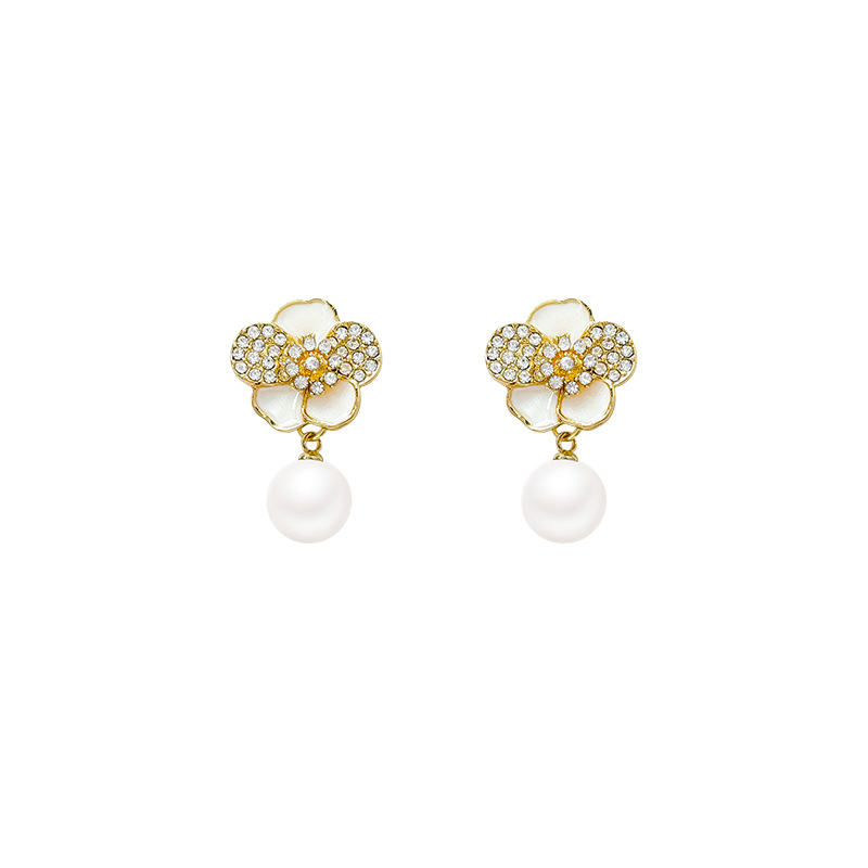Exquisite micro-inlaid white flower earrings, women's pearl style versatile stud earrings, light luxury and high-end round face earrings new style Item Picture