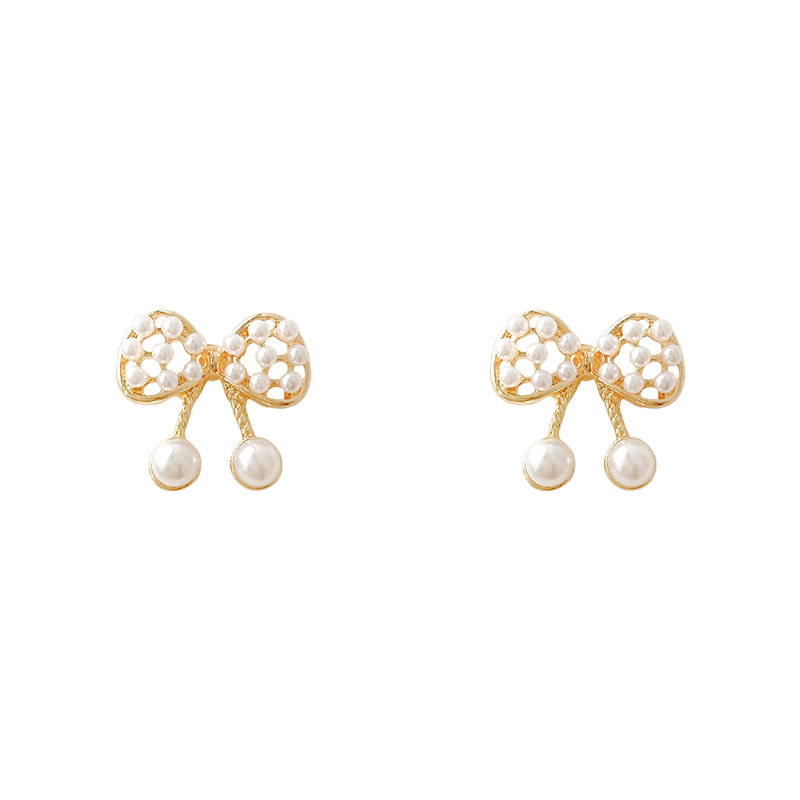 Simple and compact geometric bow pearl stud earrings, French style for women, fashionable and individual, versatile earrings and earrings Item Picture