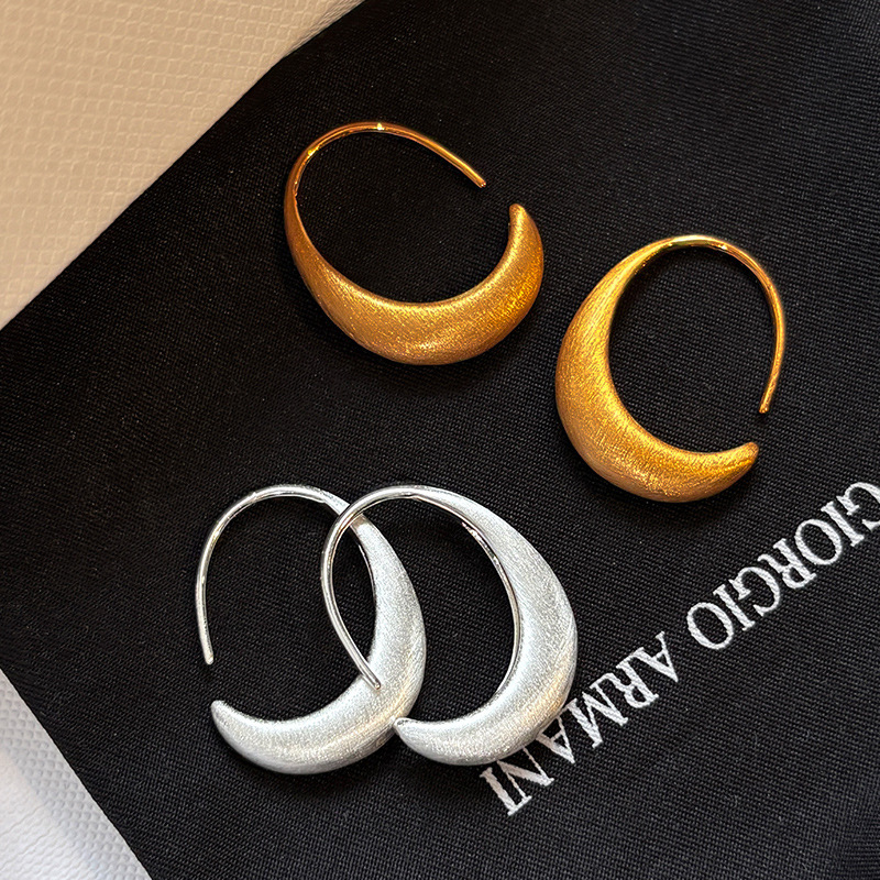 s925 sterling silver matte brushed C-shaped ear hook oval-shaped hook earrings, a niche design with a high-end feel, are unique earrings Specification drawing