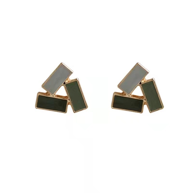 S925 Silver Needle Korean new color contrast geometric triangle retro stud earrings, new trendy, simple and versatile earrings, retro style Item Picture