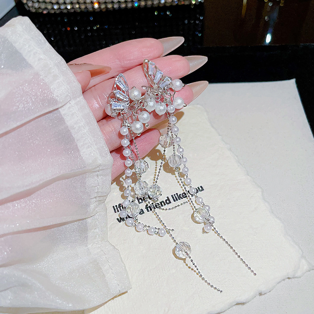 925 Silver Needle Exaggerated Butterfly Earrings, a light luxury, high-end and fashionable style, Super Flash Zircon pearl earrings for women full figure