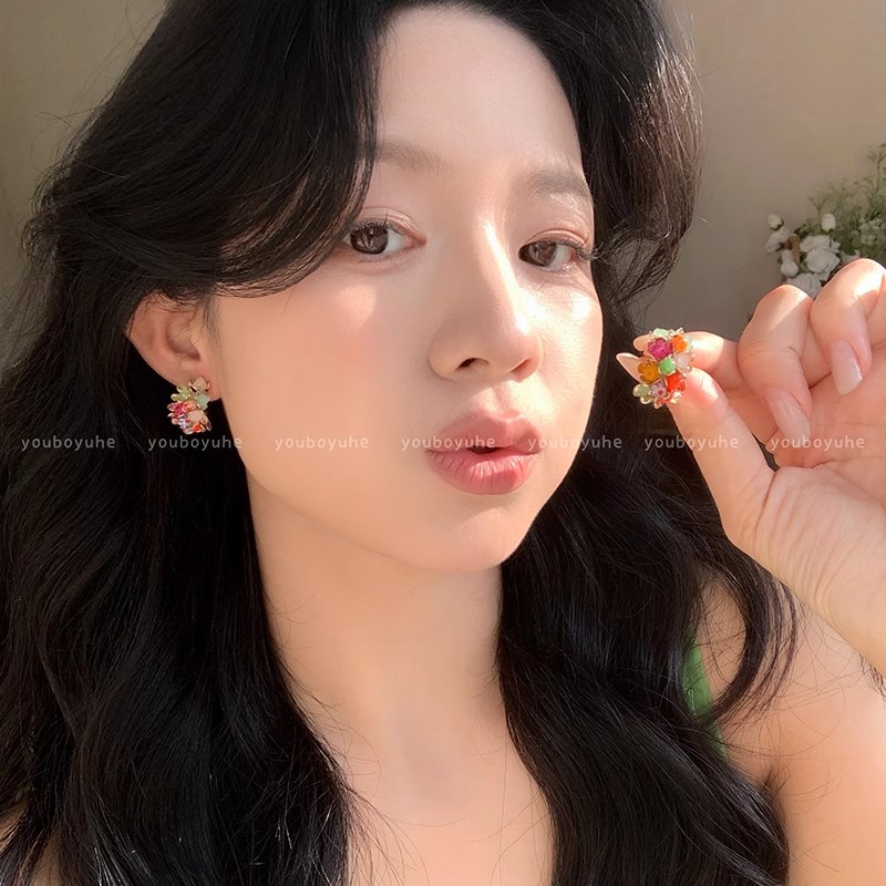 Colorful and heartwarming ~ Dopamine-colored beaded earrings for women, a light luxury and high-end feel, silver needle stud earrings, unique and elegant earrings full figure