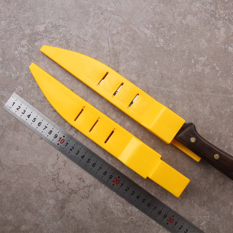 Boneless knife sheath, yellow plastic knife sleeve, meat processing plant slaughter knife, meat cutting knife, portable protective case, knife storage, knife magazine Specification drawing