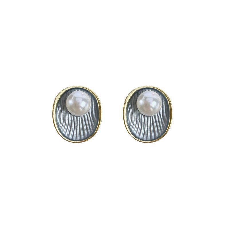 S925 Silver Needle French Style glazed shell pearl Stud earrings for women, new simple and niche design style elegant earrings Item Picture