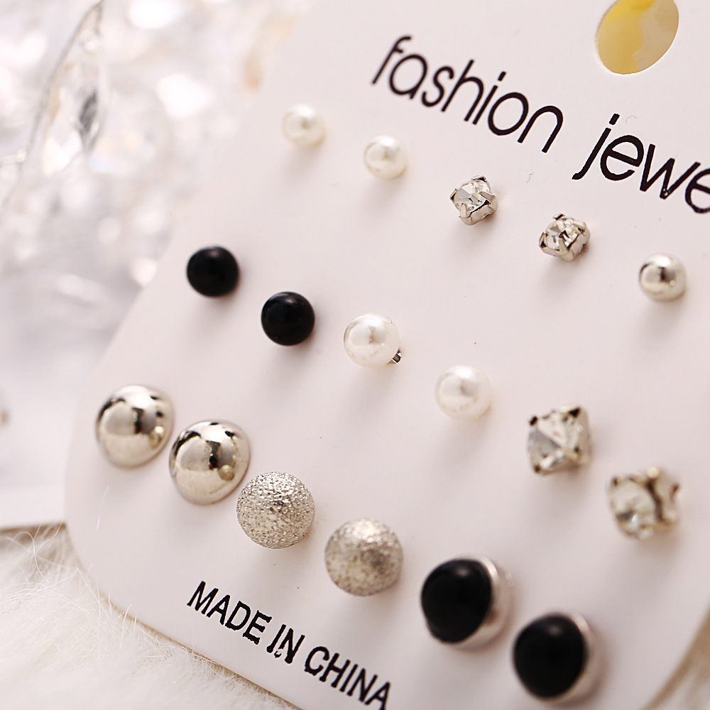 Wholesale of new cross-border ear stud sets of 9 pairs, creative, retro and simple artificial pearl black resin earrings from Europe and America Specification drawing