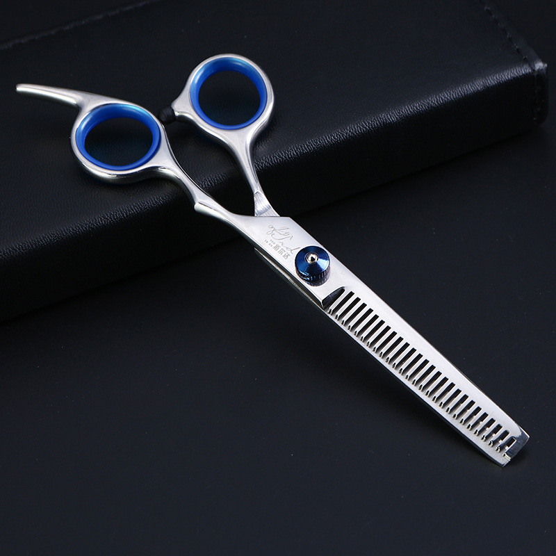 The manufacturer supplies hair care, hairdressing, flat clippers, tooth clippers, bangs clippers, thinning clippers, and wholesale hair salon and home hairdressing tool sets Specification drawing