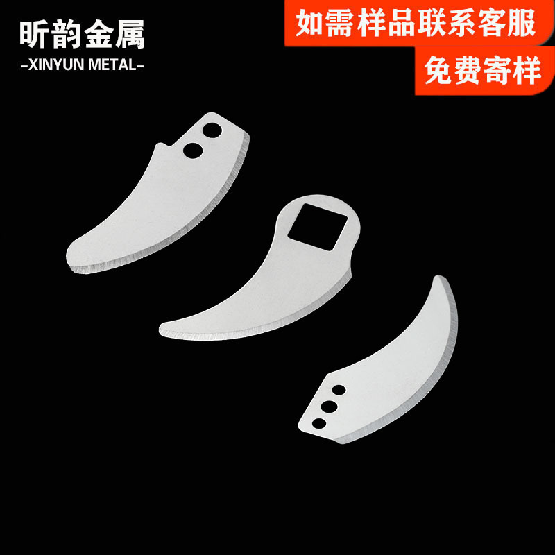 Factory direct supply of garlic puller blades, stainless steel meat grinder blades, garlic paste cooking garlic grinder blades, and curved knife blades details Picture
