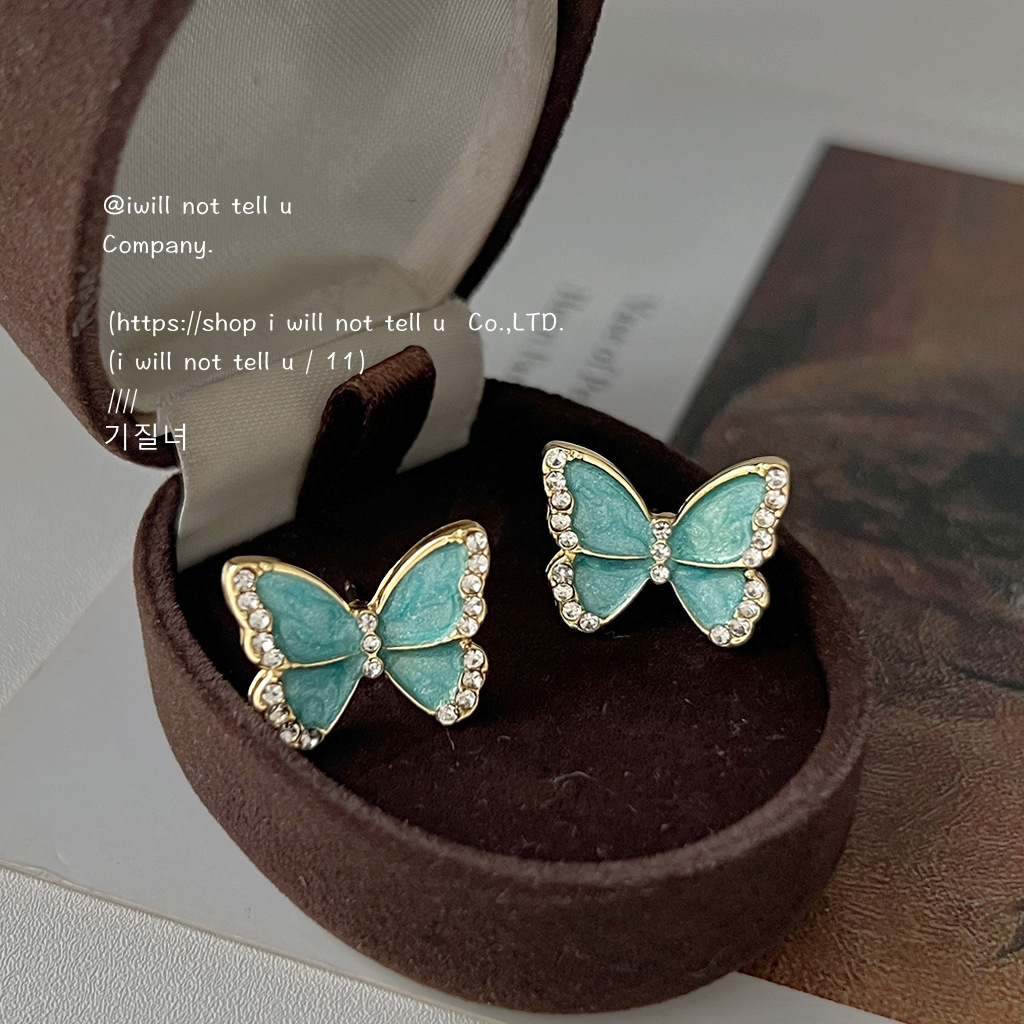 S925 Silver needle Full diamond butterfly stud earrings, sweet and simple, ins oil-dripping earrings, diamond-encrusted earrings factory wholesale direct sales Application Scenario