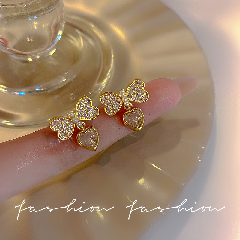 Heart-shaped stud earrings, women's bow pearl earrings, 2022 new trendy, light luxury, niche design, high-end earrings and pendants Specification drawing